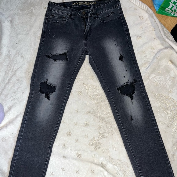 american eagle black ripped boyfriend jeans, in good condition barely worn - Picture 2 of 5